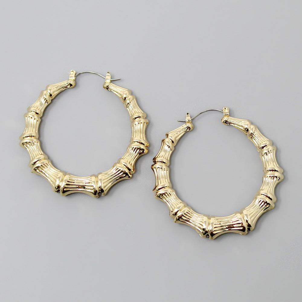 Elk Earrings Lokke Natural - Elk – National Museum Australia