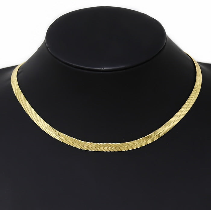 White gold sales short chain necklace